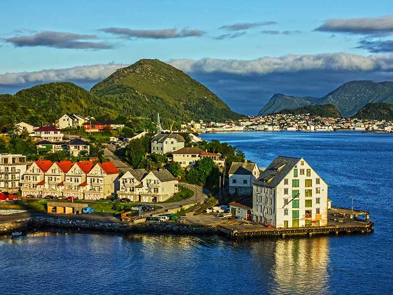 18 Day Norway Fjords Cruise, Iceland Tour and Flights